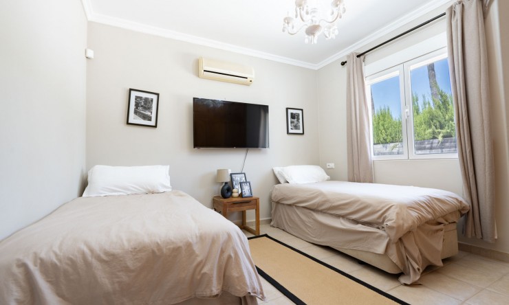 Reventa - Villa -
Jávea - Costa Nova