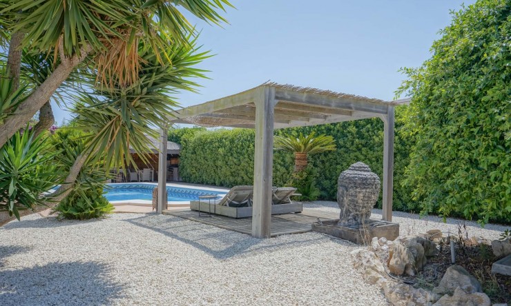 Reventa - Villa -
Jávea - Costa Nova