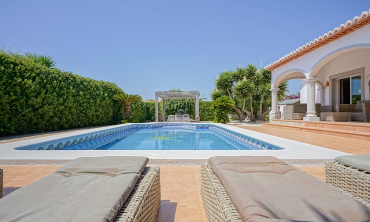 Reventa - Villa -
Jávea - Costa Nova