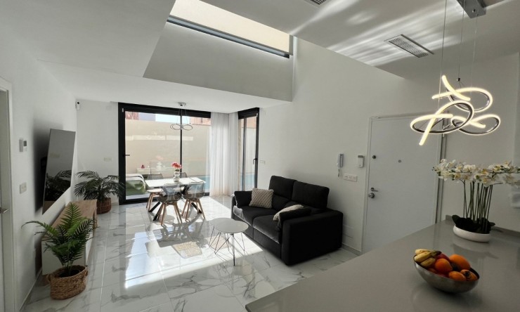 Resale - Villa -
Los Montesinos