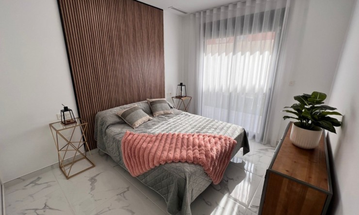 Resale - Villa -
Los Montesinos