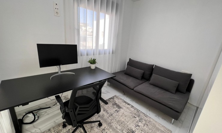 Resale - Villa -
Los Montesinos