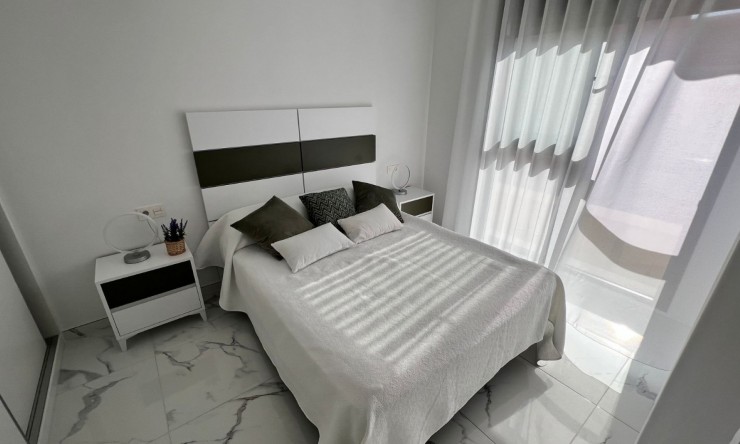 Resale - Villa -
Los Montesinos