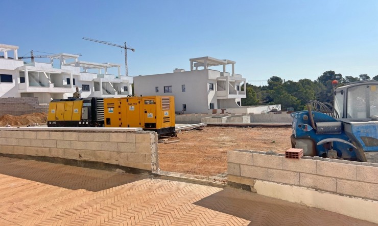 Resale - Apartment -
Finestrat