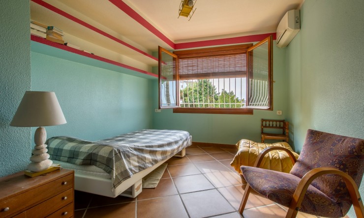 Revente - Villa -
Altea