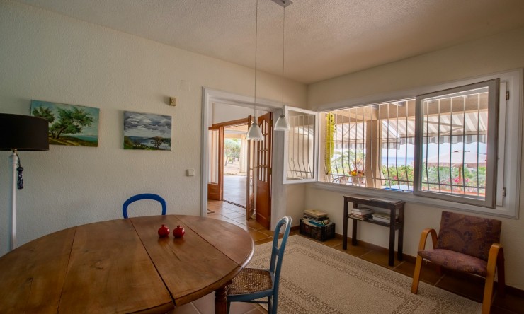 Revente - Villa -
Altea