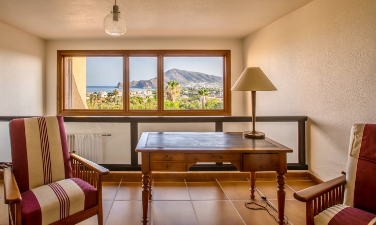 Revente - Villa -
Altea