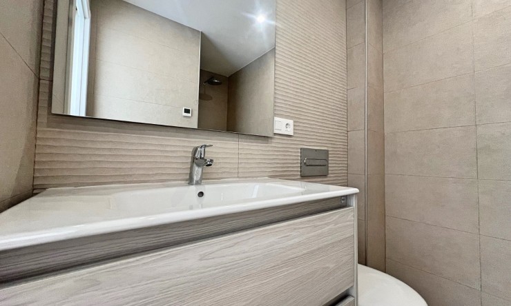 Resale - Apartment -
Finestrat