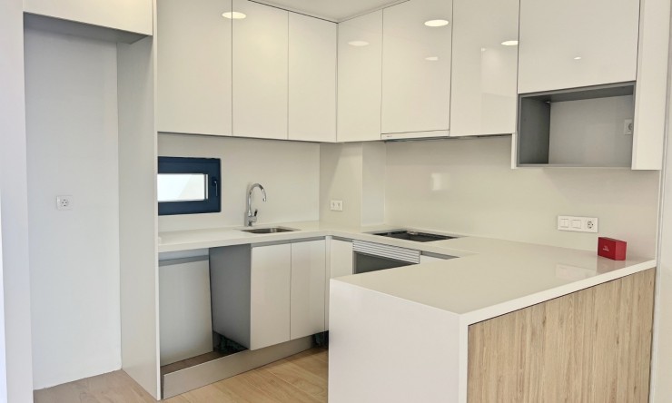 Resale - Apartment -
Finestrat