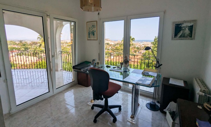 Wiederverkauf - Villa -
Denia - Santa lucia