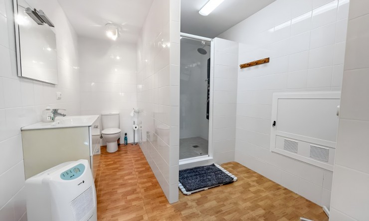 Resale - Villa -
Pedreguer