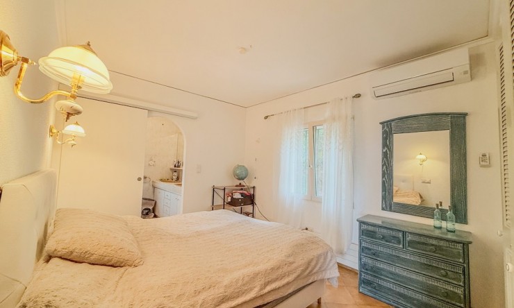 Revente - Villa -
Denia - La Pedrera-Vessanes