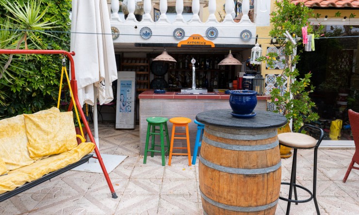 Resale - Villa -
Albir