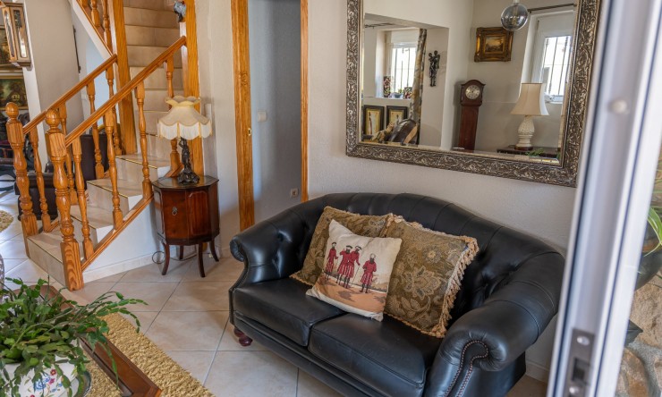 Resale - Villa -
Albir