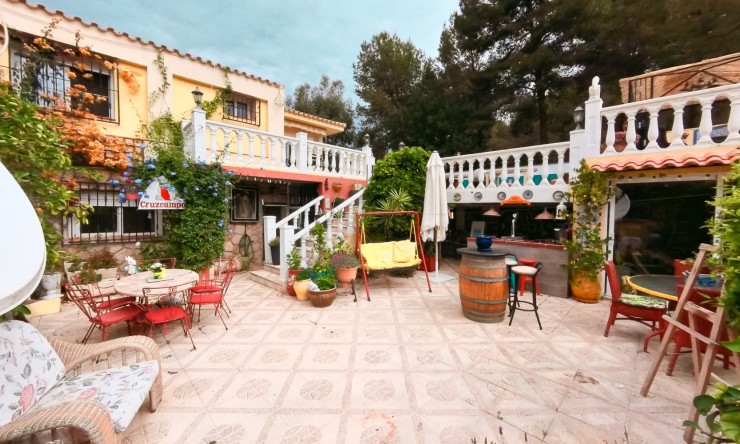 Resale - Villa -
Albir