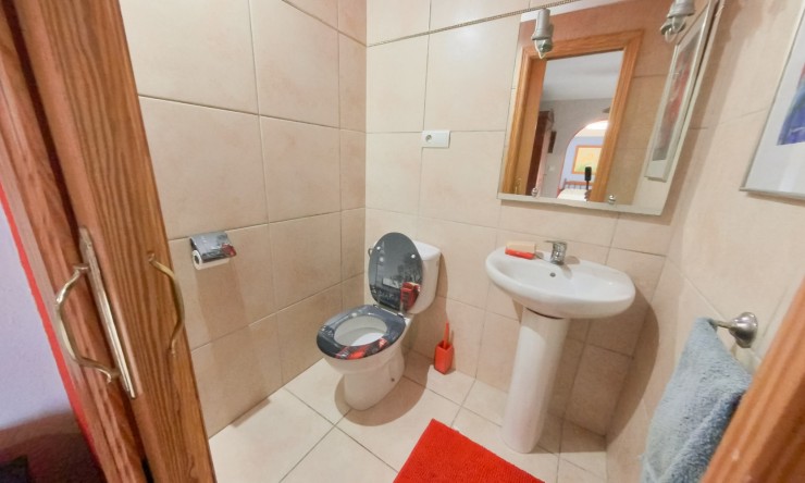 Resale - Villa -
Albir