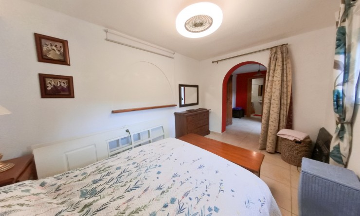 Resale - Villa -
Albir