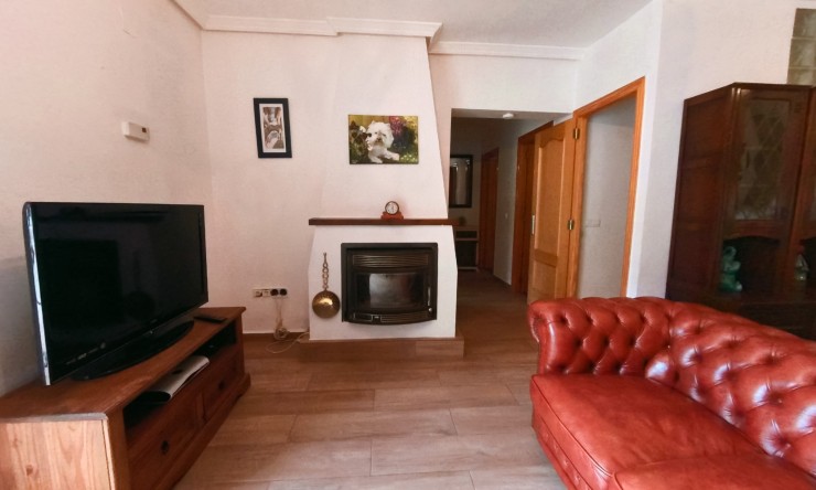 Resale - Villa -
Albir