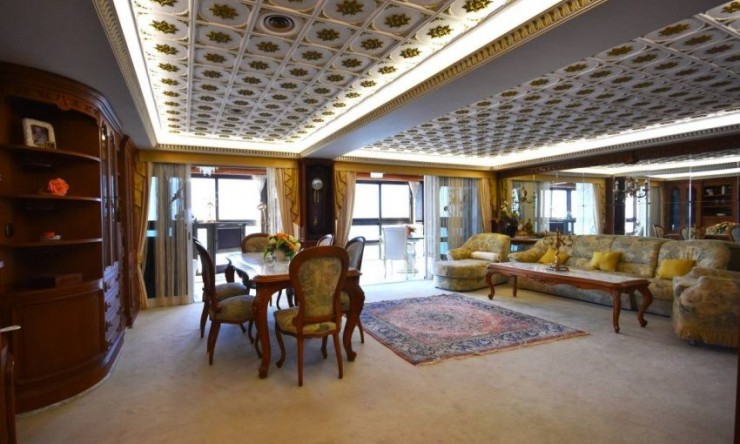 Reventa - Apartamento -
Calpe - Zona Playa del Bol - Puerto