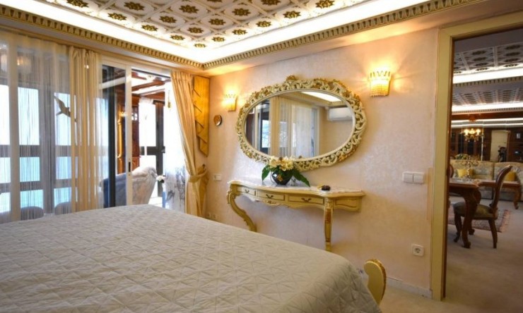 Reventa - Apartamento -
Calpe - Zona Playa del Bol - Puerto