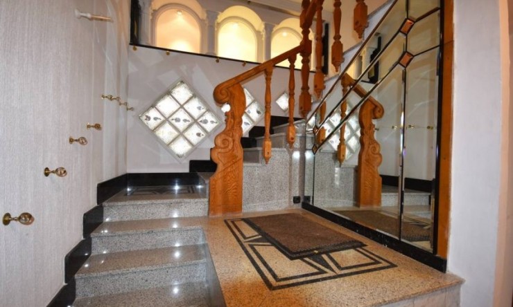 Reventa - Apartamento -
Calpe - Zona Playa del Bol - Puerto