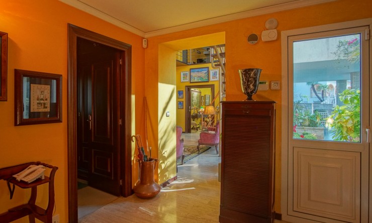 Resale - Villa -
Denia - Santa lucia