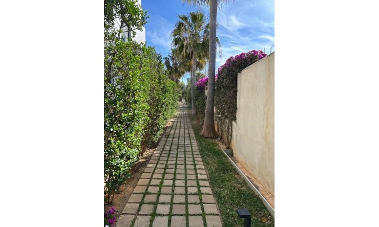 Resale - Apartment -
Jávea - Arenal