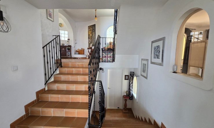 Wiederverkauf - Villa -
Altea