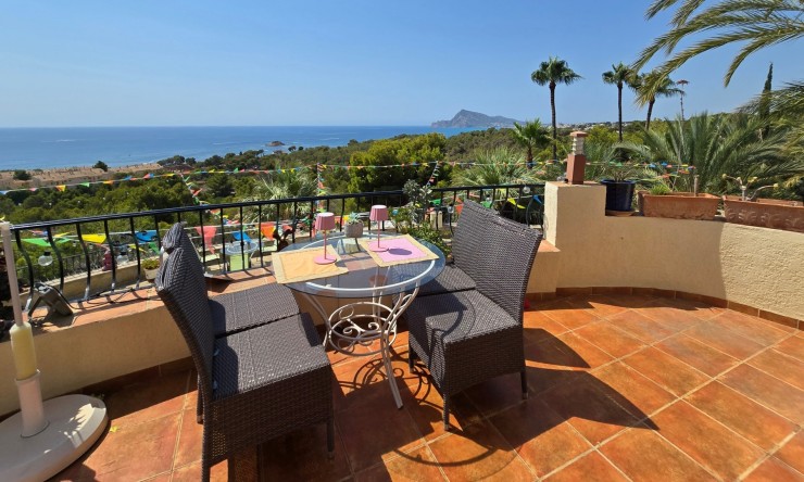 Wiederverkauf - Villa -
Altea