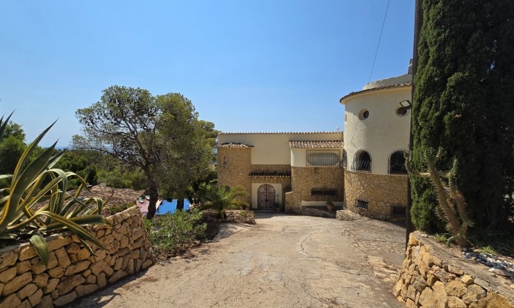 Wiederverkauf - Villa -
Altea