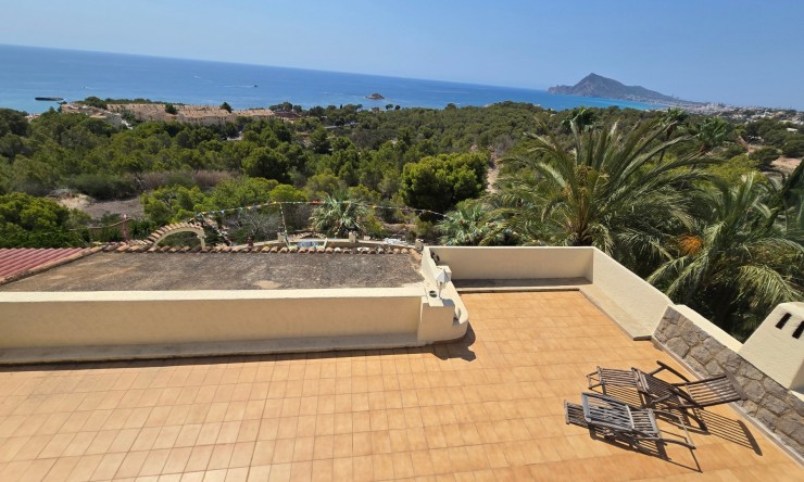Wiederverkauf - Villa -
Altea