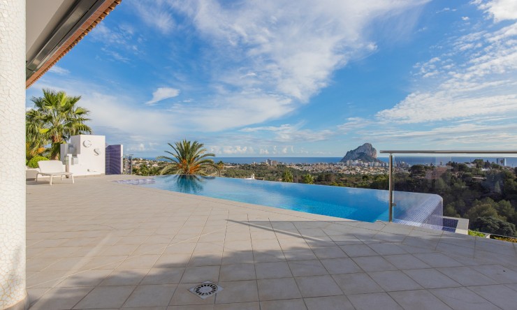 Reventa - Villa -
Calpe - Cometa