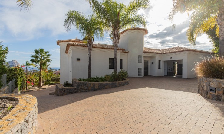 Reventa - Villa -
Calpe - Cometa