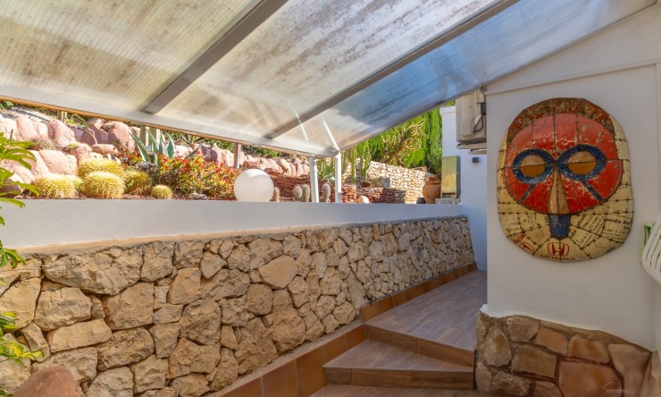 Reventa - Villa -
Moraira - Pinar de l’Advocat
