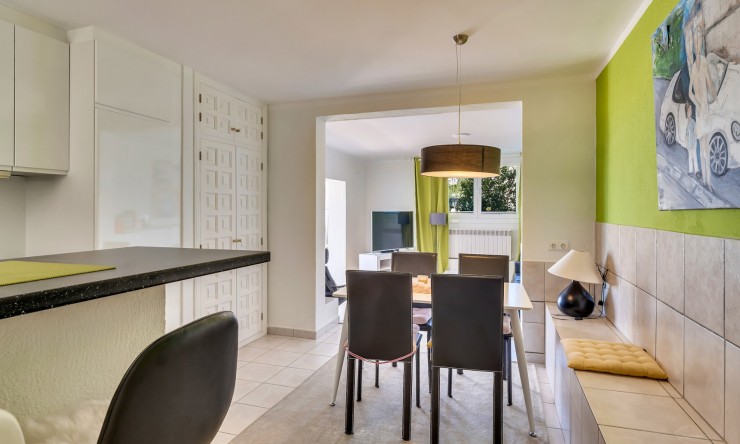 Reventa - Villa -
Moraira - Pinar de l’Advocat