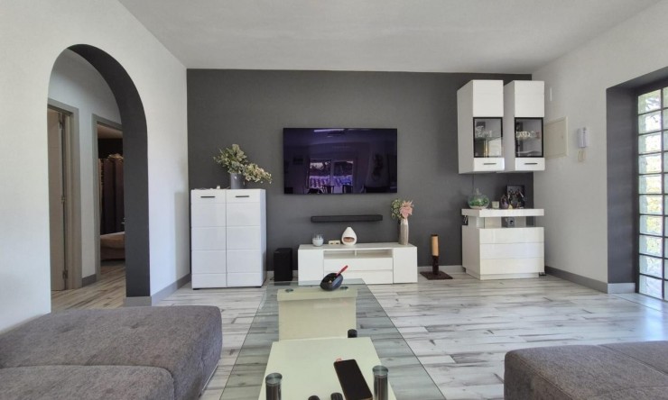 Wiederverkauf - Villa -
Calpe - Cometa