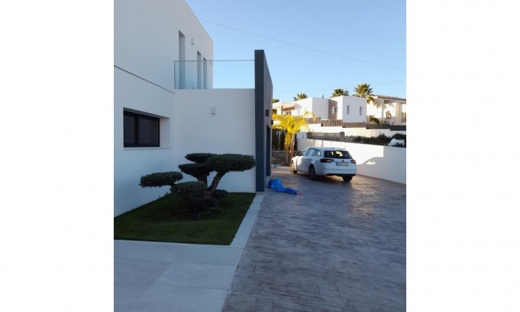 Wiederverkauf - Villa -
Calpe - Cometa III