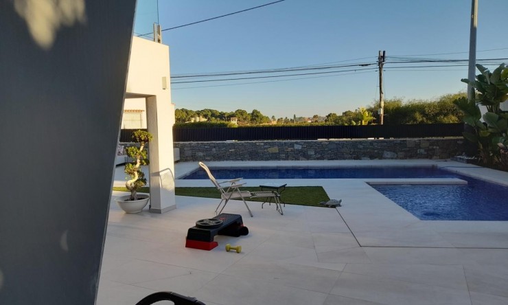 Wiederverkauf - Villa -
Calpe - Cometa III