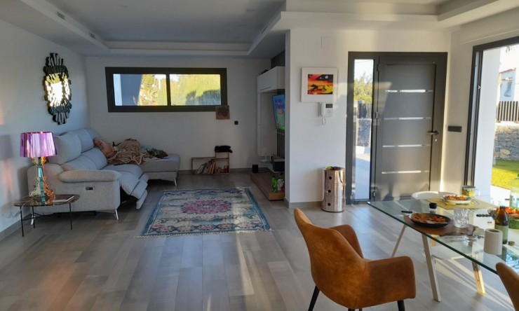 Wiederverkauf - Villa -
Calpe - Cometa III
