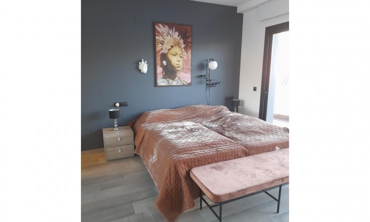 Wiederverkauf - Villa -
Calpe - Cometa III