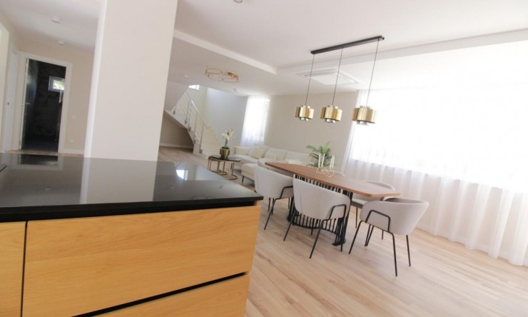 Wiederverkauf - Villa -
Calpe - Cometa III