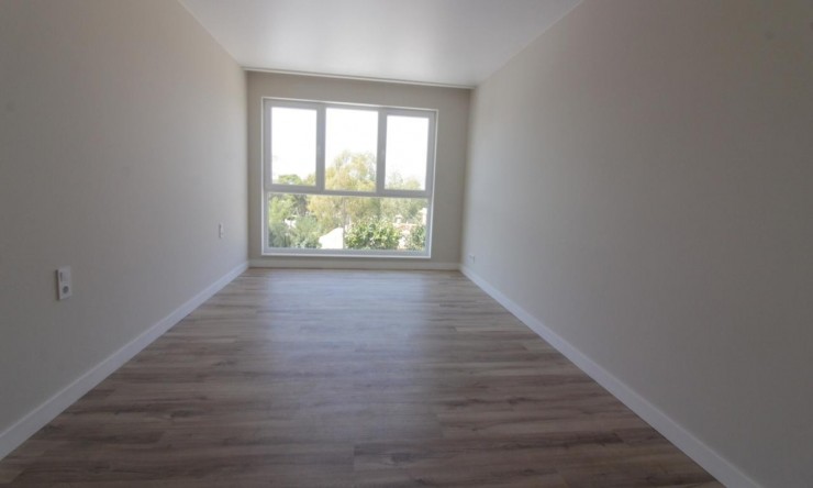 Wiederverkauf - Villa -
Calpe - Cometa III