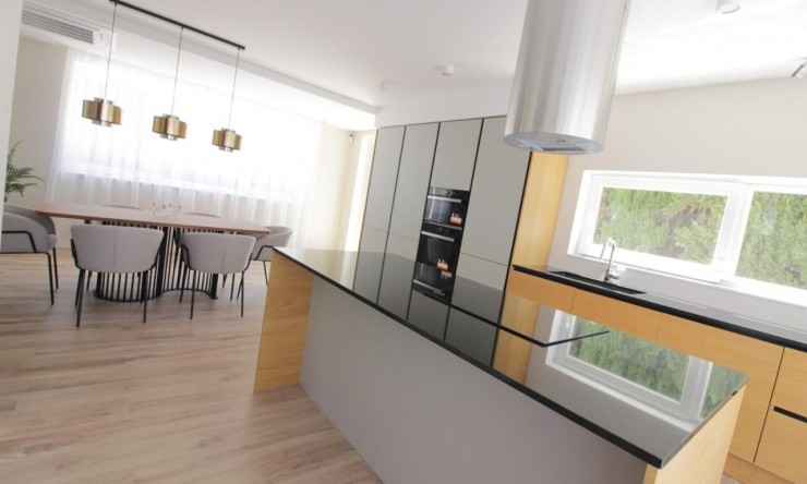 Wiederverkauf - Villa -
Calpe - Cometa III