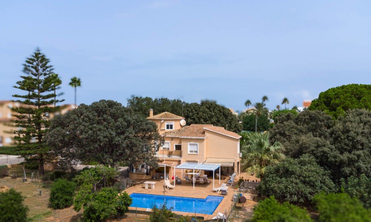 Reventa - Villa -
Denia - Las Marinas