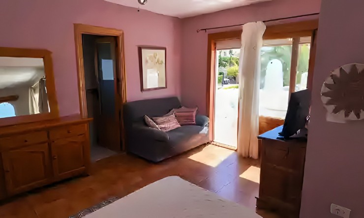 Herverkoop - Villa -
Jávea - Tossalet