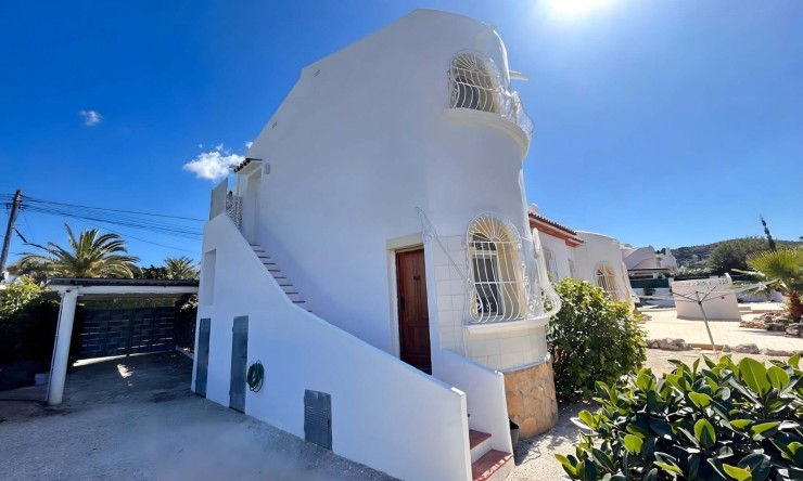 Herverkoop - Villa -
Jávea - Tossalet