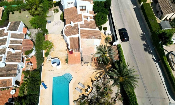 Herverkoop - Villa -
Jávea - Tossalet