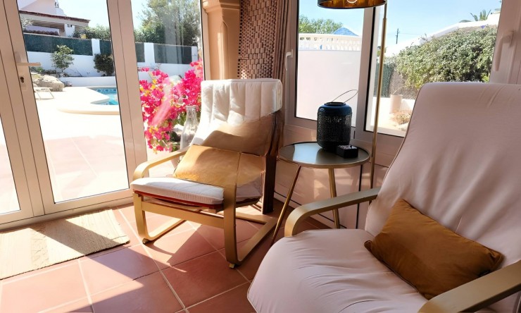 Herverkoop - Villa -
Jávea - Tossalet