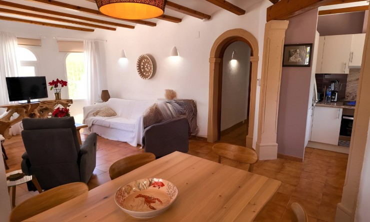 Herverkoop - Villa -
Jávea - Tossalet