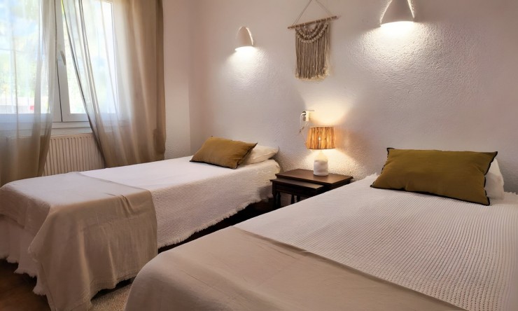 Herverkoop - Villa -
Jávea - Tossalet